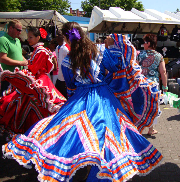 mexicaanse dansers winkelcentrum